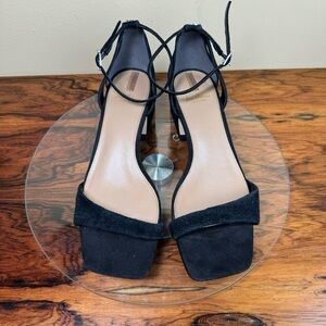 Sam Edelman Wilson Kitten Heel - Black Suede - 7.5